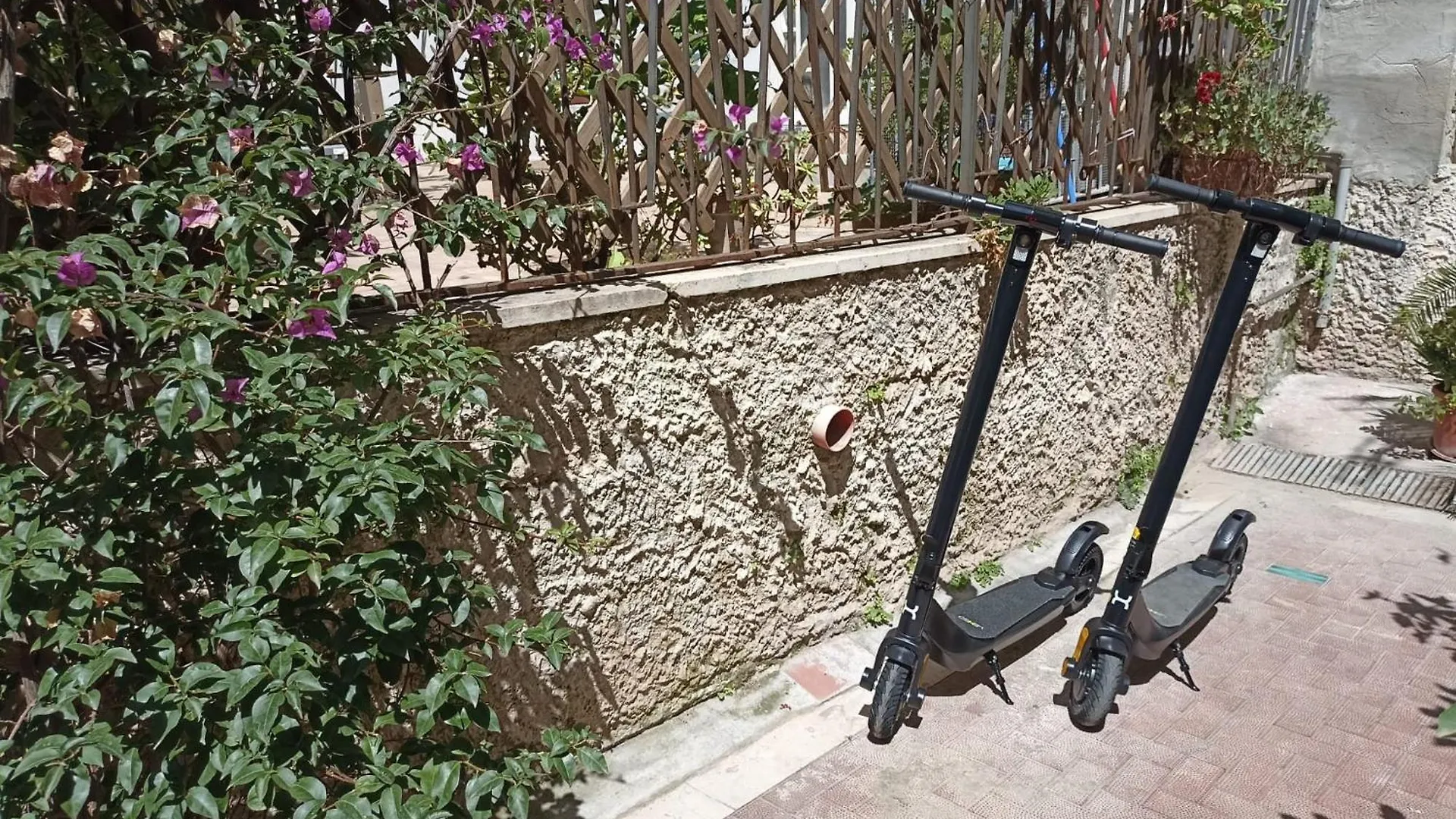 Bellofatto Napels 0*,  Italië
