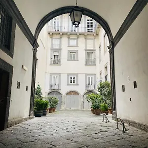Casa Ninetta - Spaccanapoli - Il Tipico Pianterreno Della Antica! Napoli